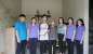 Công đoàn Viện Kiểm sát nhân dân thị xã Hồng Lĩnh trao tặng quà cho học sinh có hoàn cảnh đặc biệt khó khăn